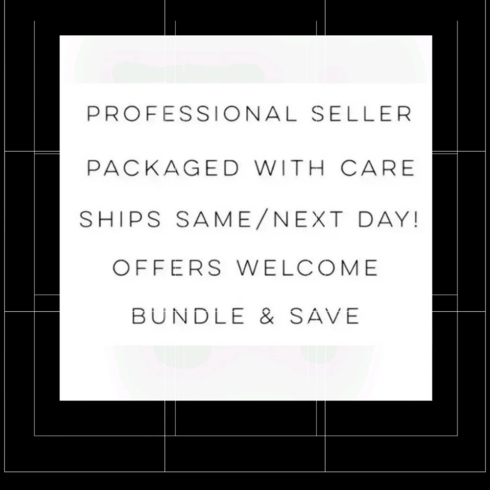 Columbia Women's Black Cargo Shorts In 8L - Picture 7 of 7